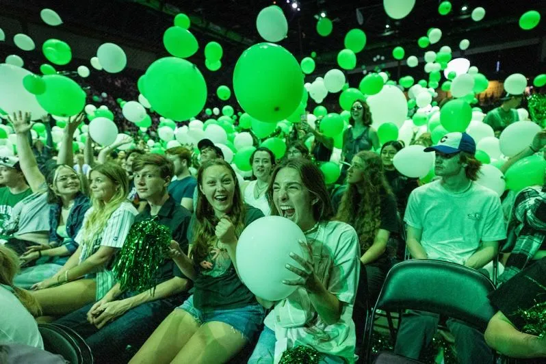 Cérémonie de rentrée à l’Utah Valley University